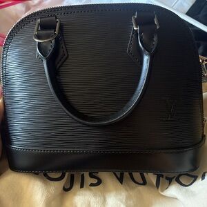 Louis Vuitton Ebony Textured Leather Bag
